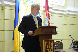 Dr. Phillip Karber, President of Potomak Foundation, addresses Ukrainian National Academy of Land Forces